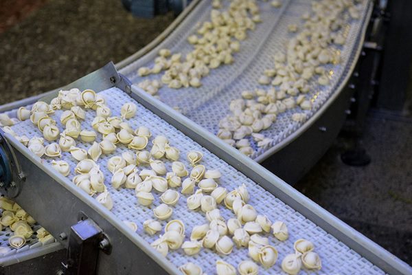 Pelmeņu ražotājs “Ariols” par 320 000 eiro plāno iegādāties jaunas iekārtas